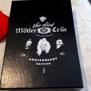 Motley crue anniversary addition autobiography